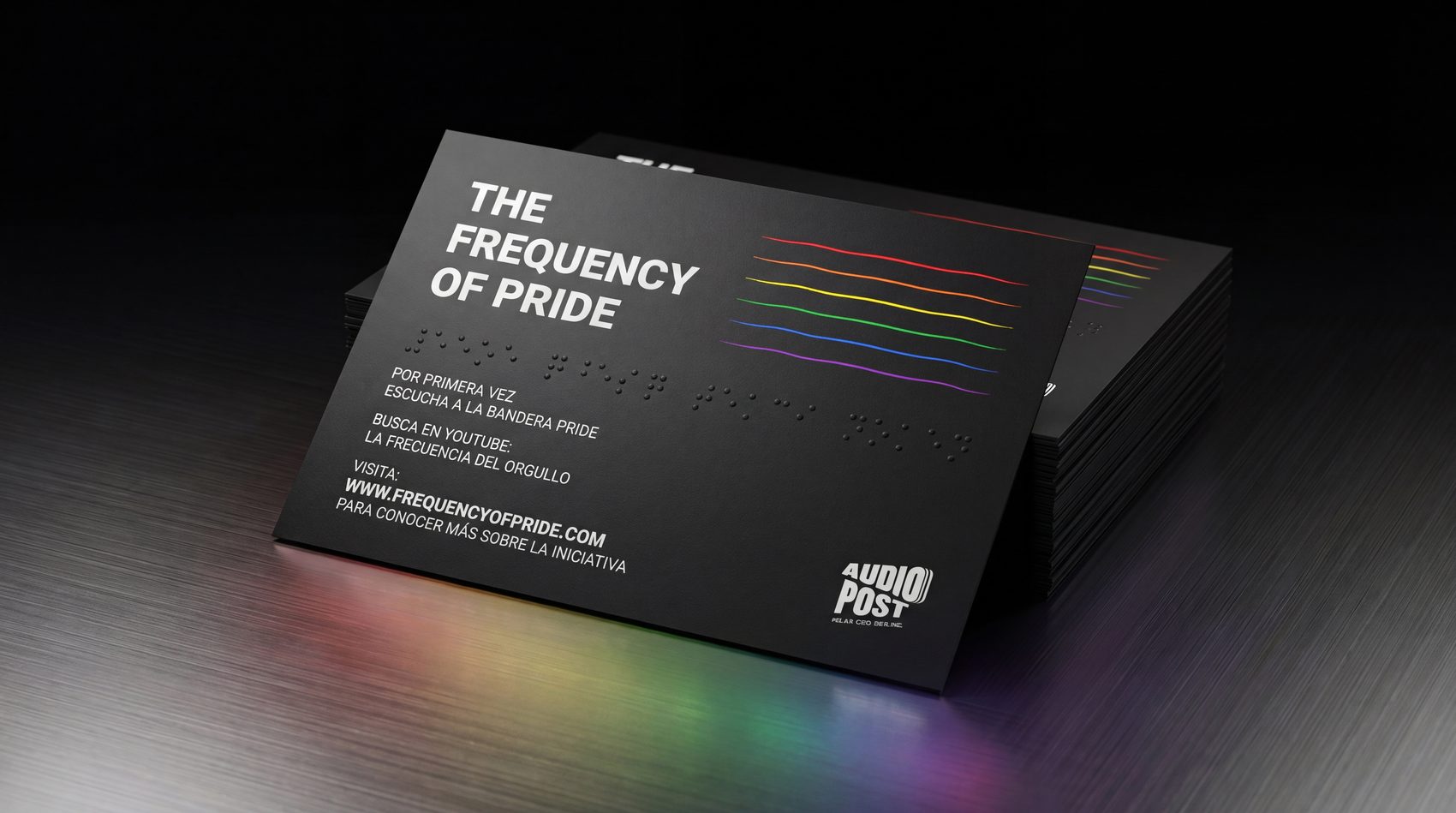 Las Pride Cards de The Frequency of Pride apiladas, mostrando el diseño con las frecuencias de color.